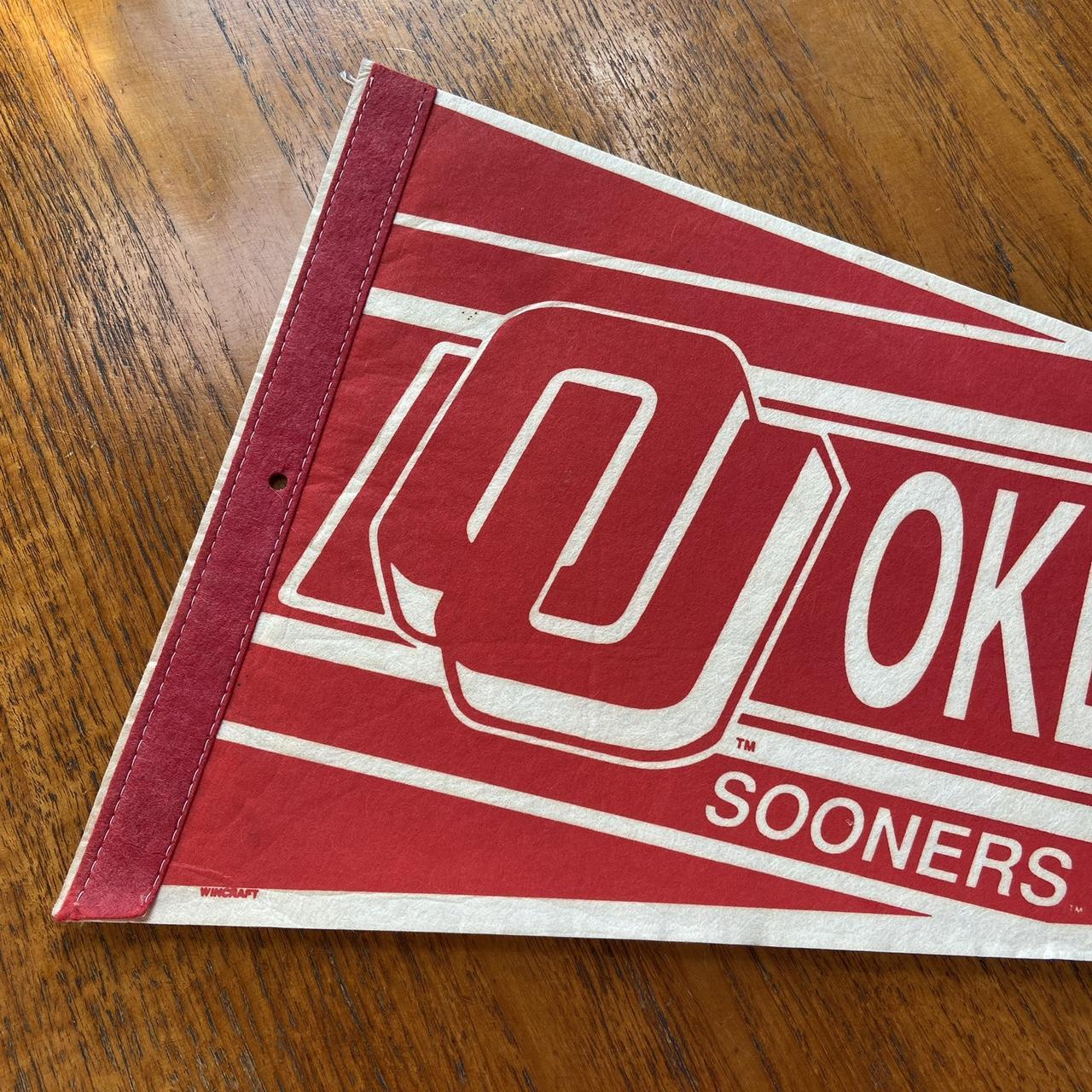 Vintage 90s USA Oklahoma university Sooners varsity team pennant