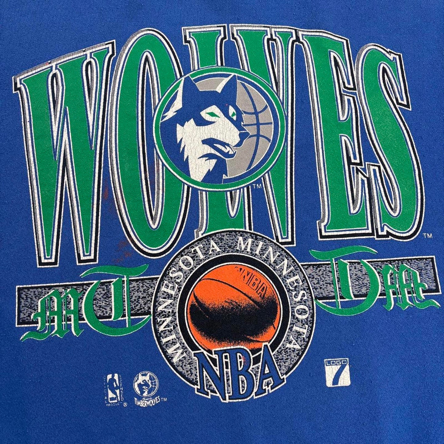 Vintage 90s USA Minnesota Timberwolves NBA basketball graphic sweatshirt