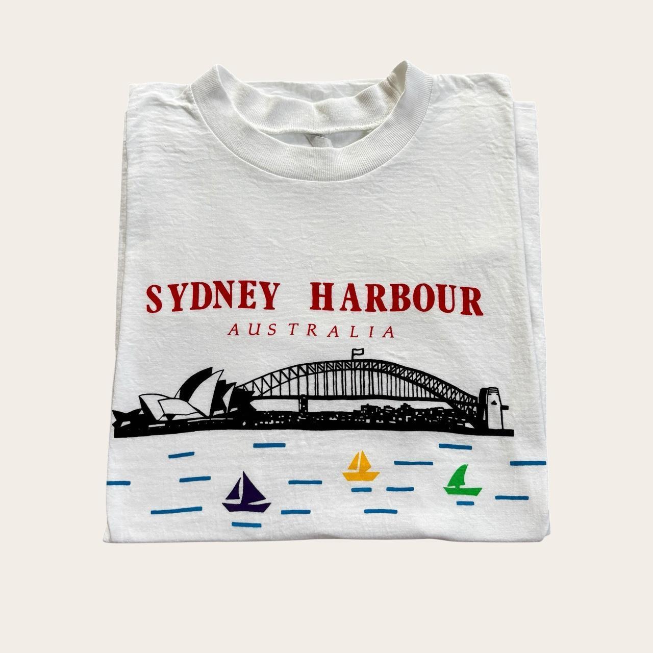 Vintage 90s Sydney Harbour Australia souvenir t-shirt