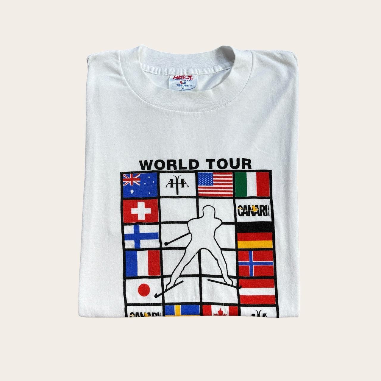 Vintage 90s AIA world tour skiing snow sports competition t-shirt