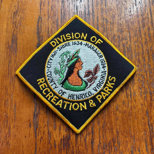 Vintage 90s USA division of recreation and parks Virginia embroidered patch
