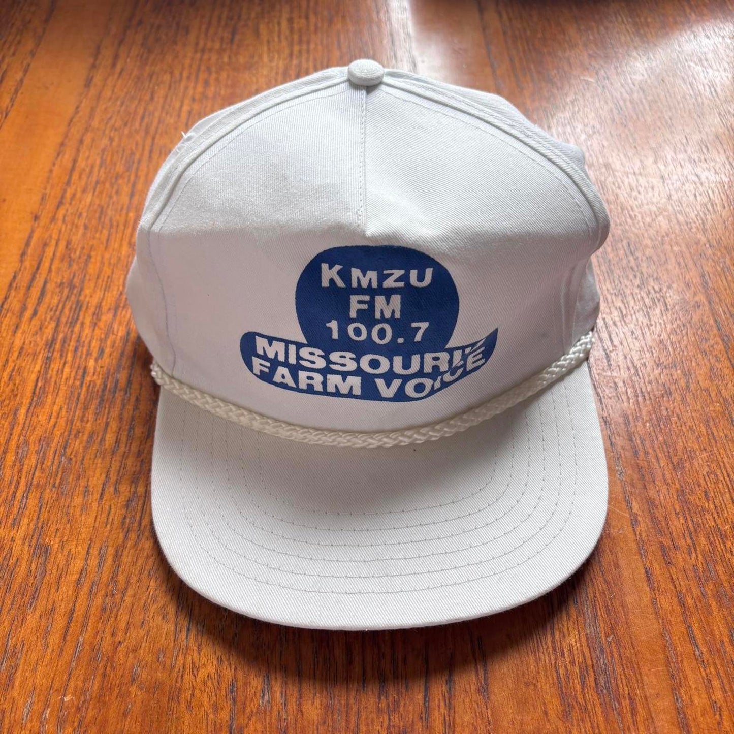 Vintage 90s KMZU FM radio station Missouri farm agriculture workwear cap