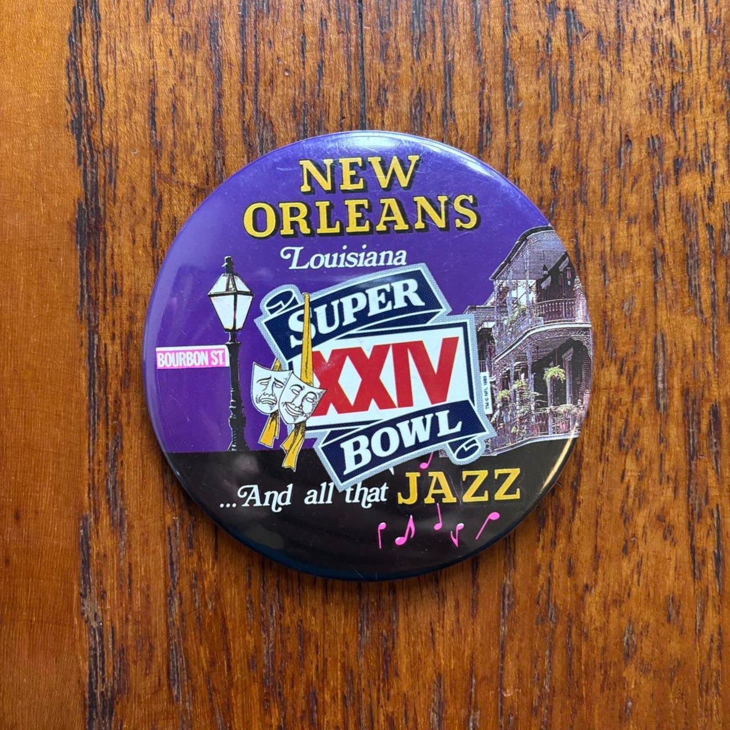 Vintage 90s USA Super Bowl 24 New Orleans Louisiana NFL pin badge