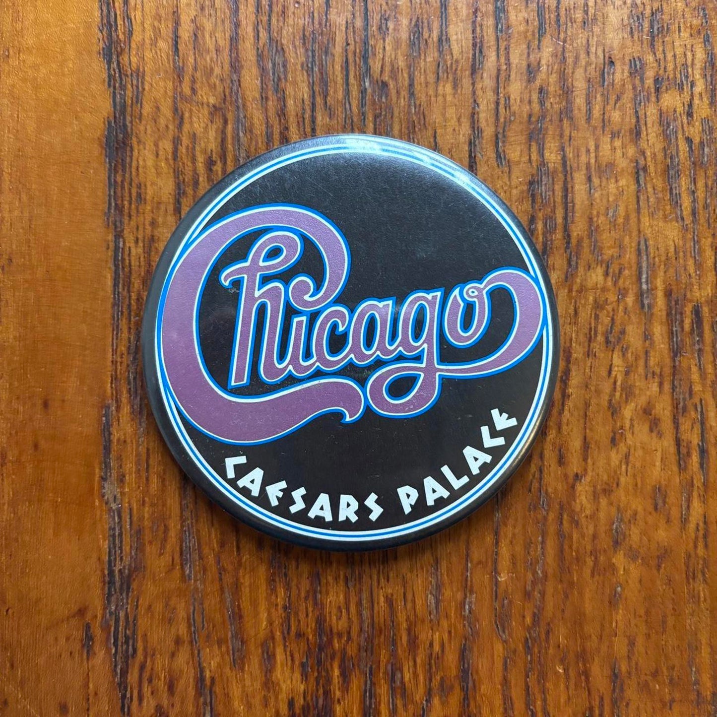 Vintage 90s USA Chicago Broadway theatre show Caesars Palace Las Vegas pin badge