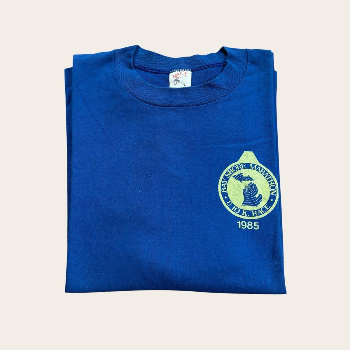 Vintage 80s USA Bay Shore Marathon Michigan road race running t-shirt