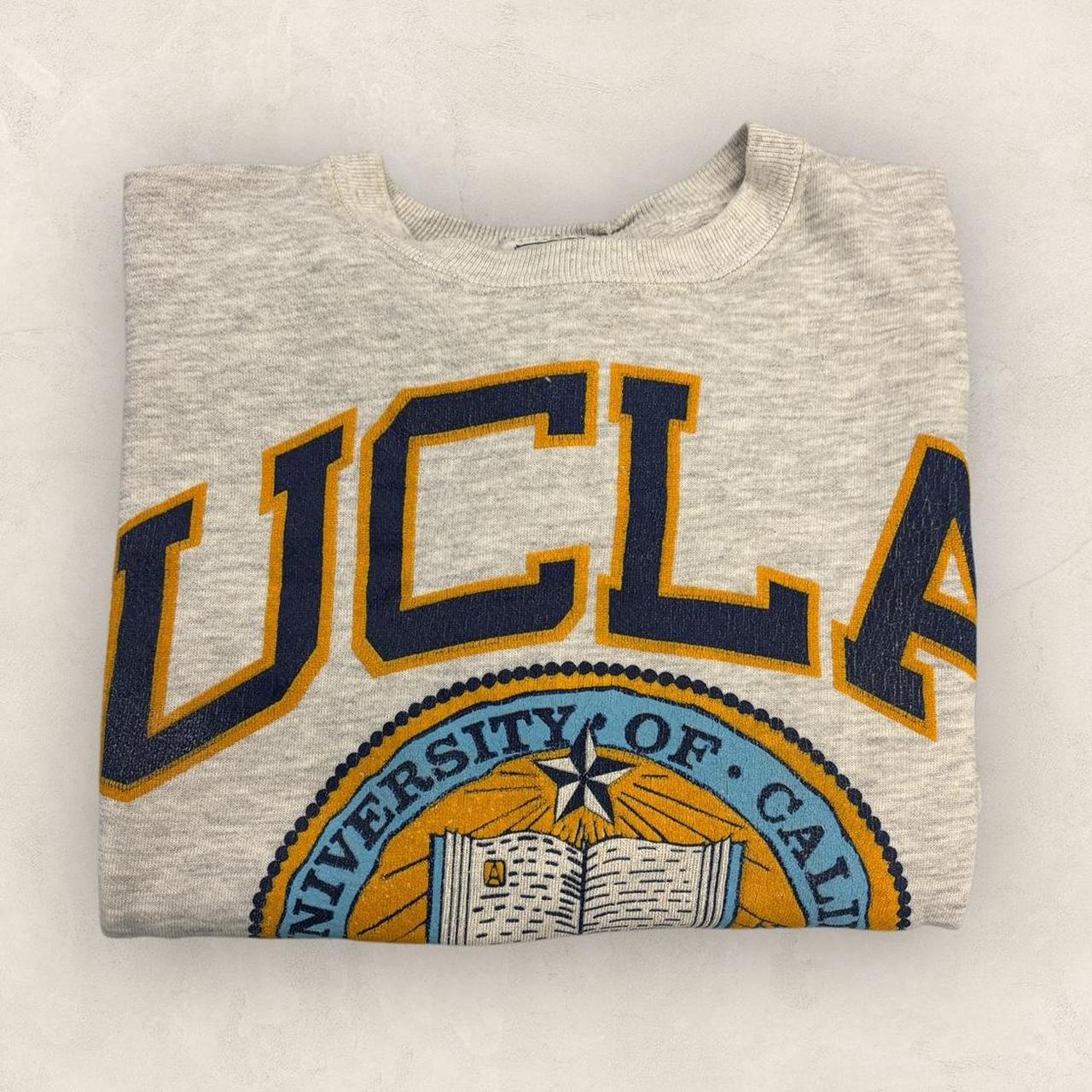 Vintage 90s USA UCLA University of California varsity graphic sweatshirt