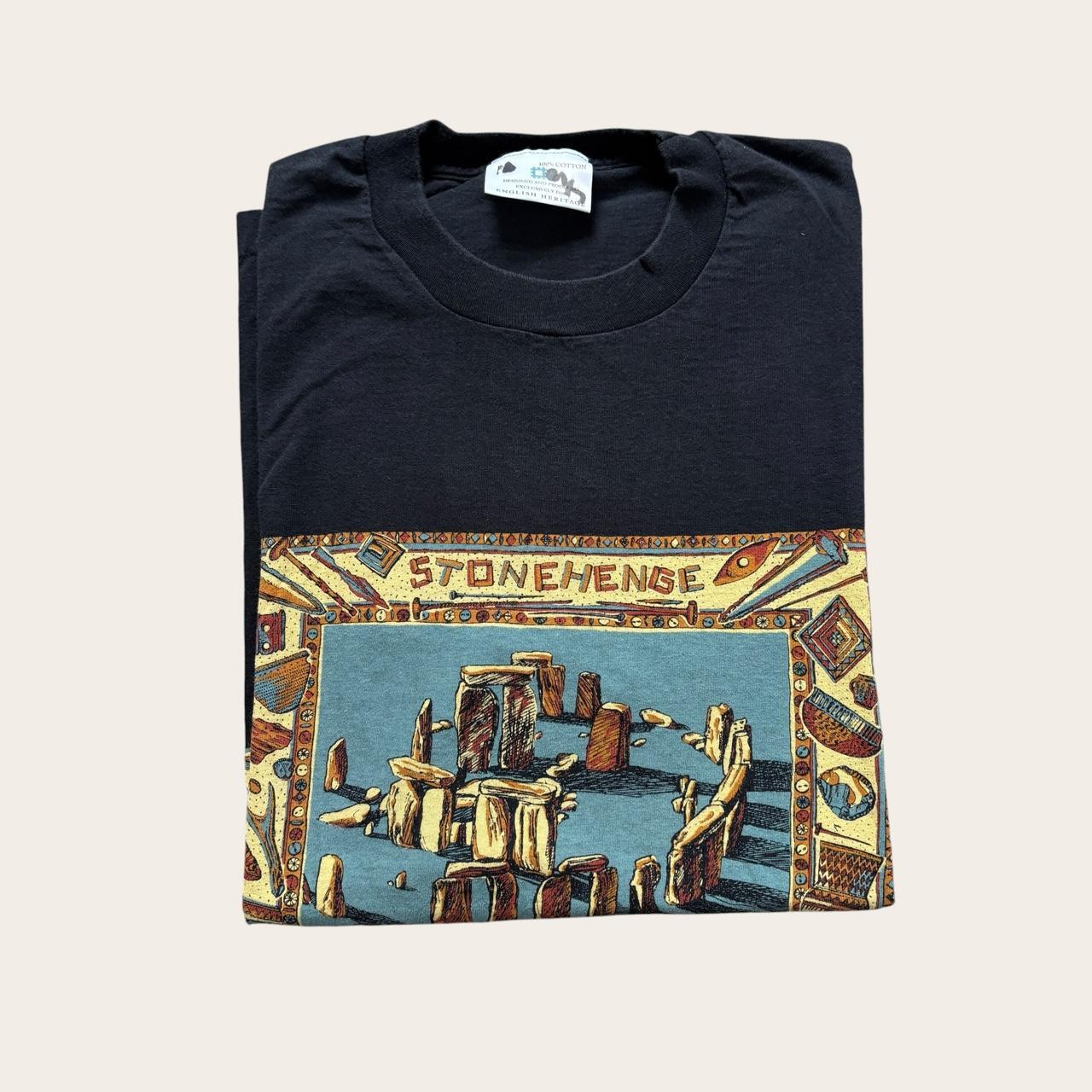 Vintage 90s Stonehenge monument souvenir t-shirt