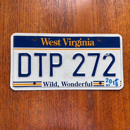 Vintage Y2K USA West Virginia state American license plate