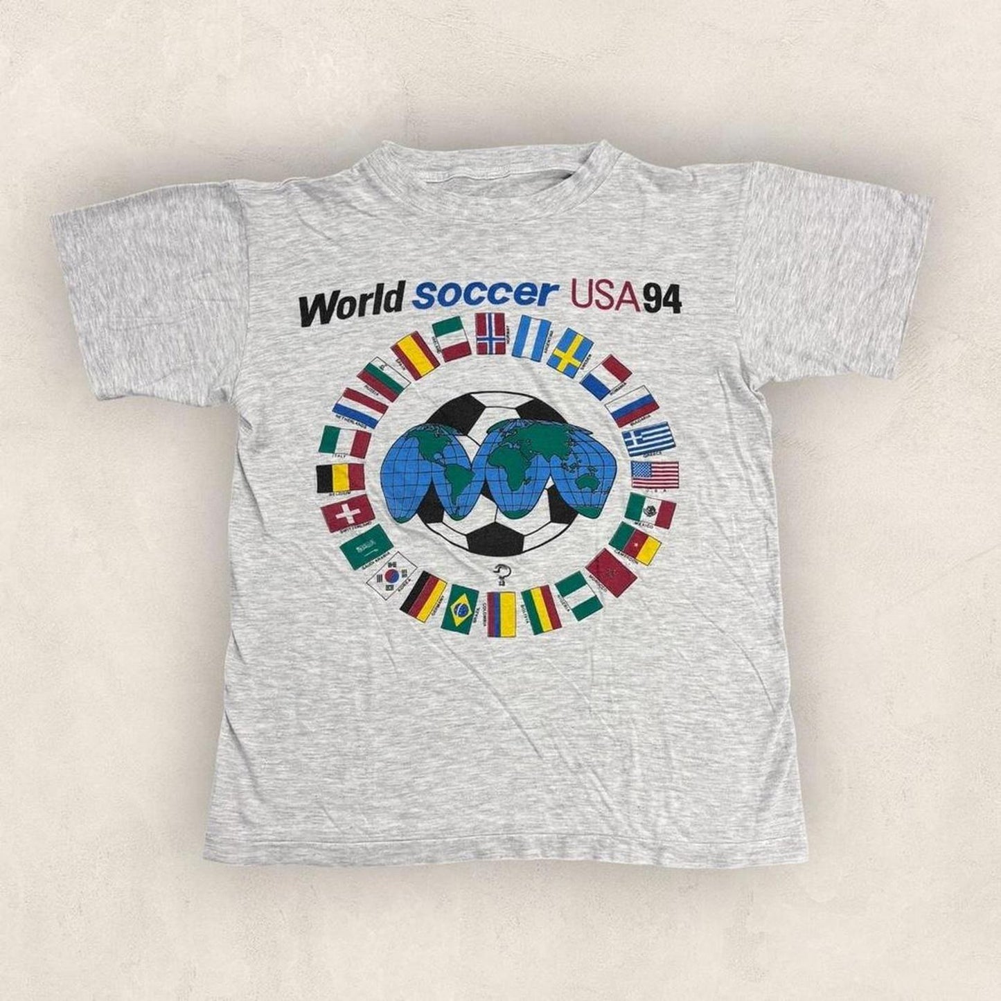 Vintage 90s USA World Cup 94 football tournament graphic t-shirt