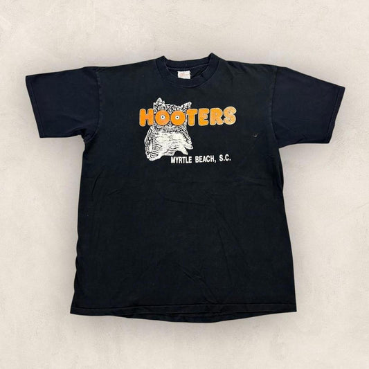 Vintage 90s USA Hooters bar restaurant Myrtle Beach South Carolina t-shirt