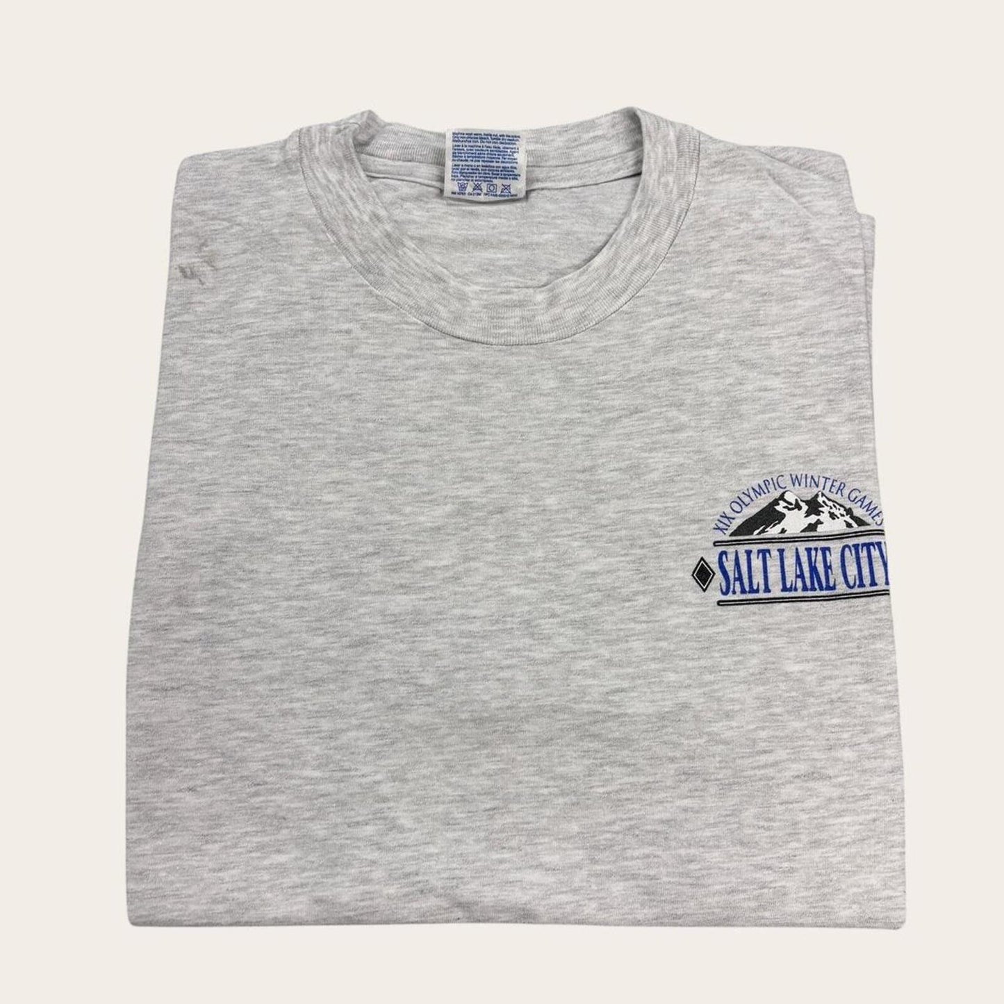 Vintage Y2K Salt Lake City Utah Winter Olympics snow sports t-shirt