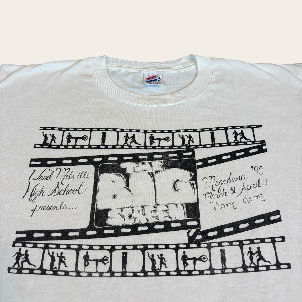 Vintage 90s USA the big screen cinema megadance Melville high school t-shirt