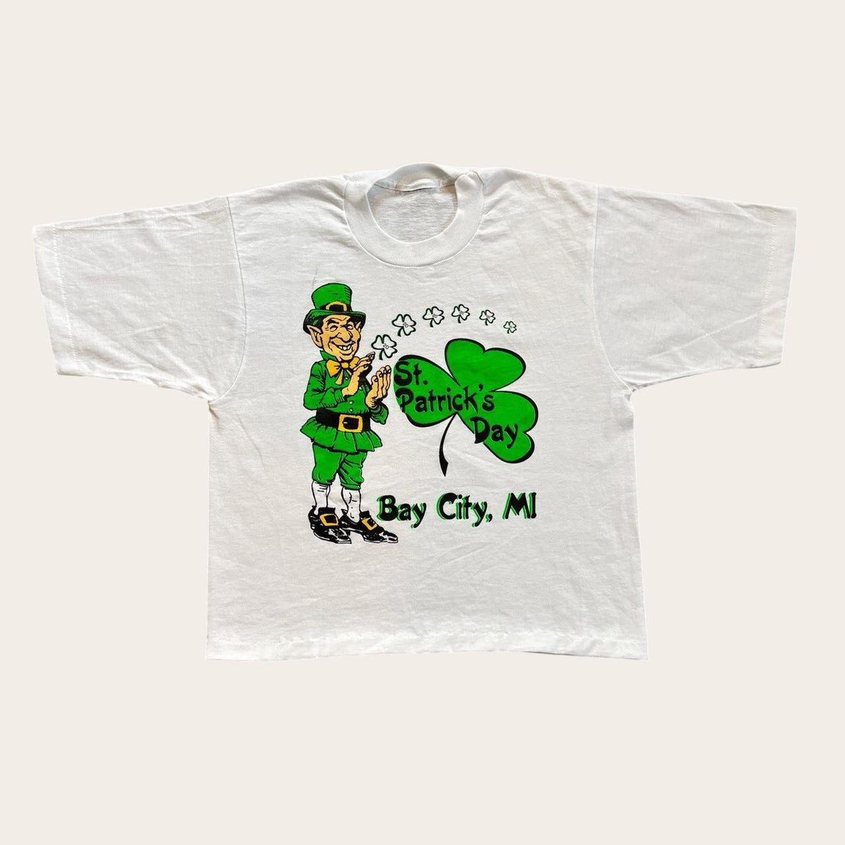 Vintage 90s USA St Patrick’s Day Bay City Michigan leprechaun souvenir t-shirt