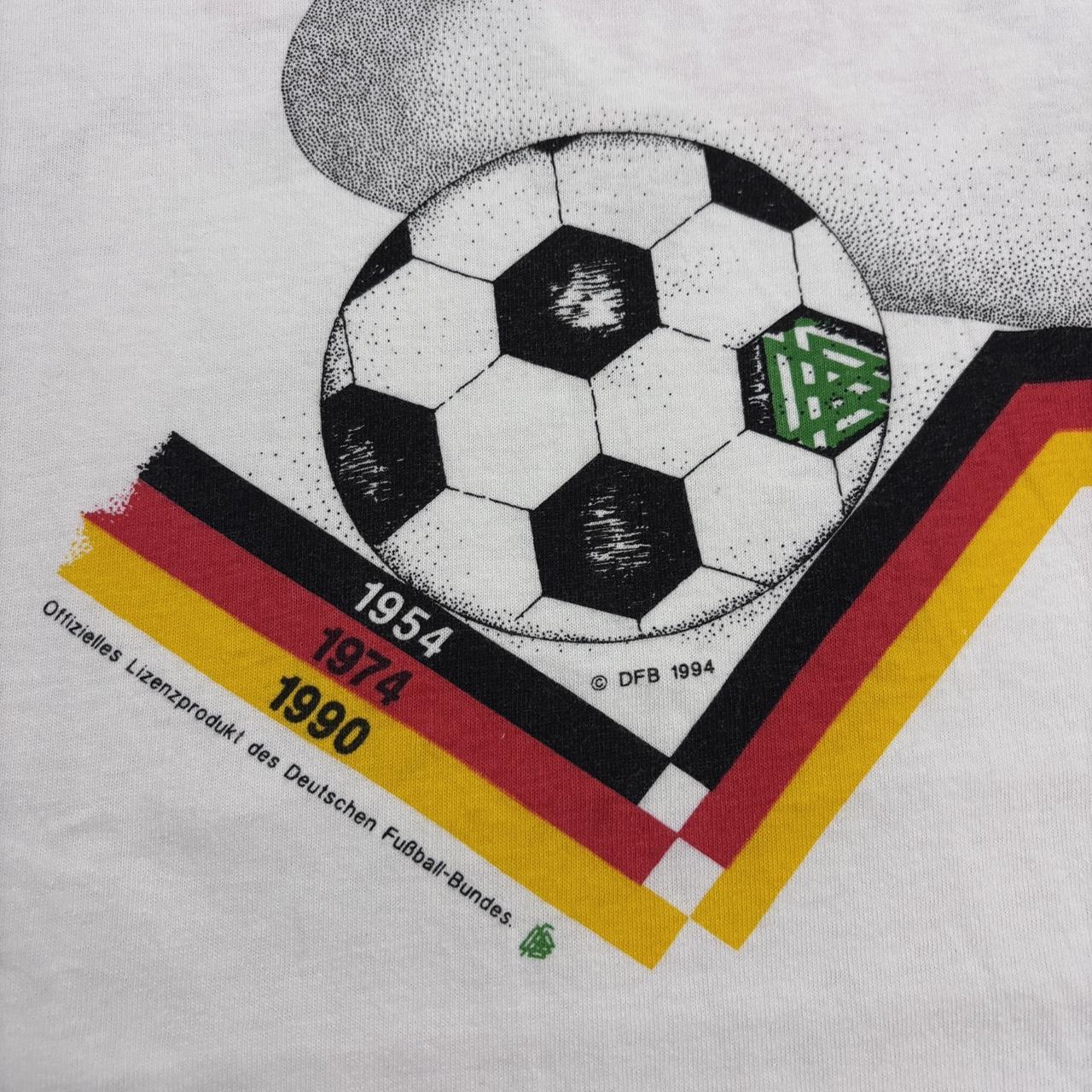 Vintage 90s USA World Cup football tournament team Germany graphic t-shirt