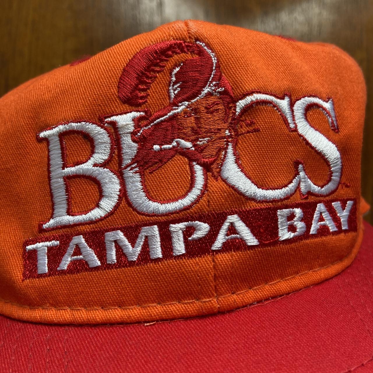 Vintage Tampa Bay Buccaneers NFL American Football Florida promotional graphic cap