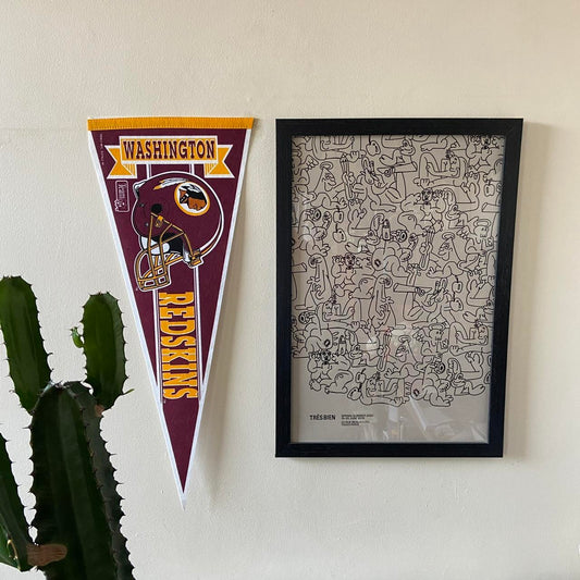 Vintage 90s USA Washington Redskins NFL American Football felt pennant