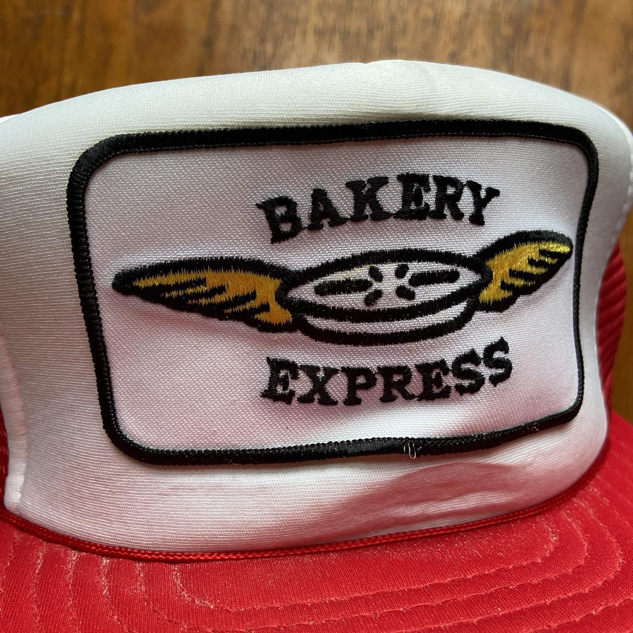 Vintage 90s USA bakery express graphic trucker cap