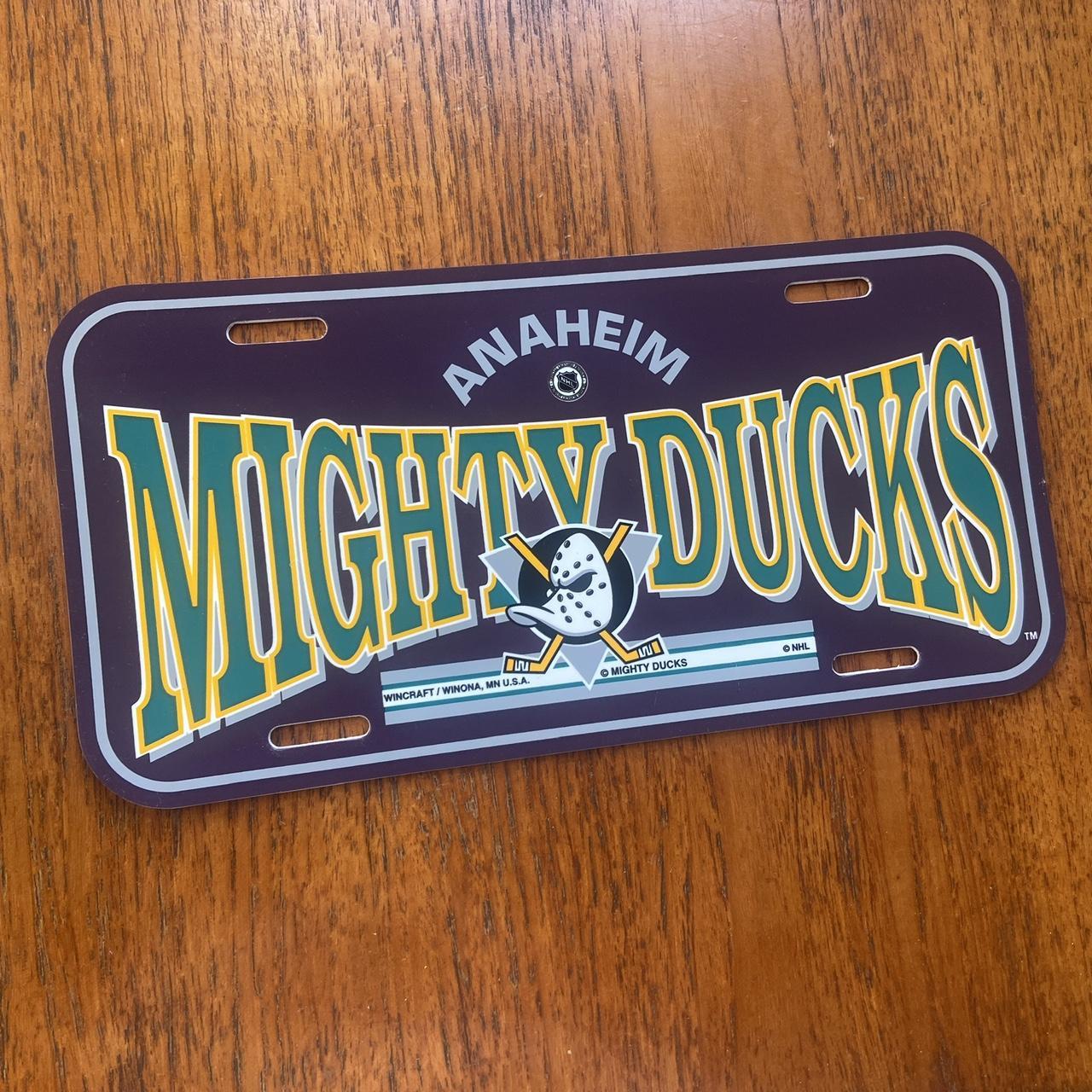 Vintage 90s USA Anaheim Mighty Ducks NHL ice hockey promotional American license plate