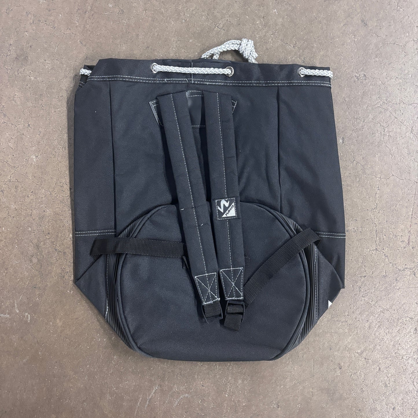 Vintage 90s USA Los Angeles Kings NHL Ice Hockey Backpack (Deadstock)