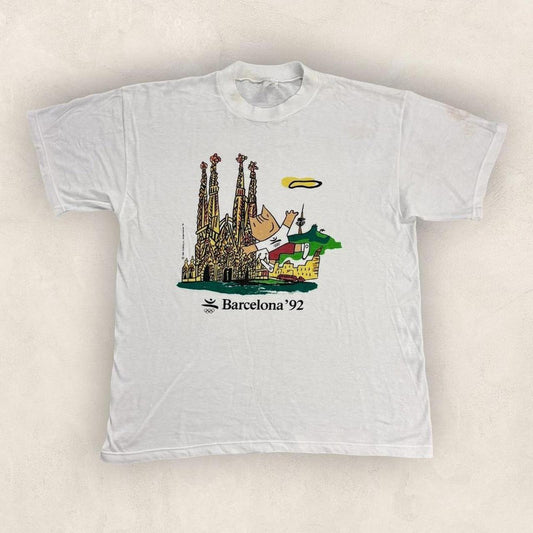 Vintage 90s Barcelona Olympics summer games athletics Cathedral graphic t-shirt