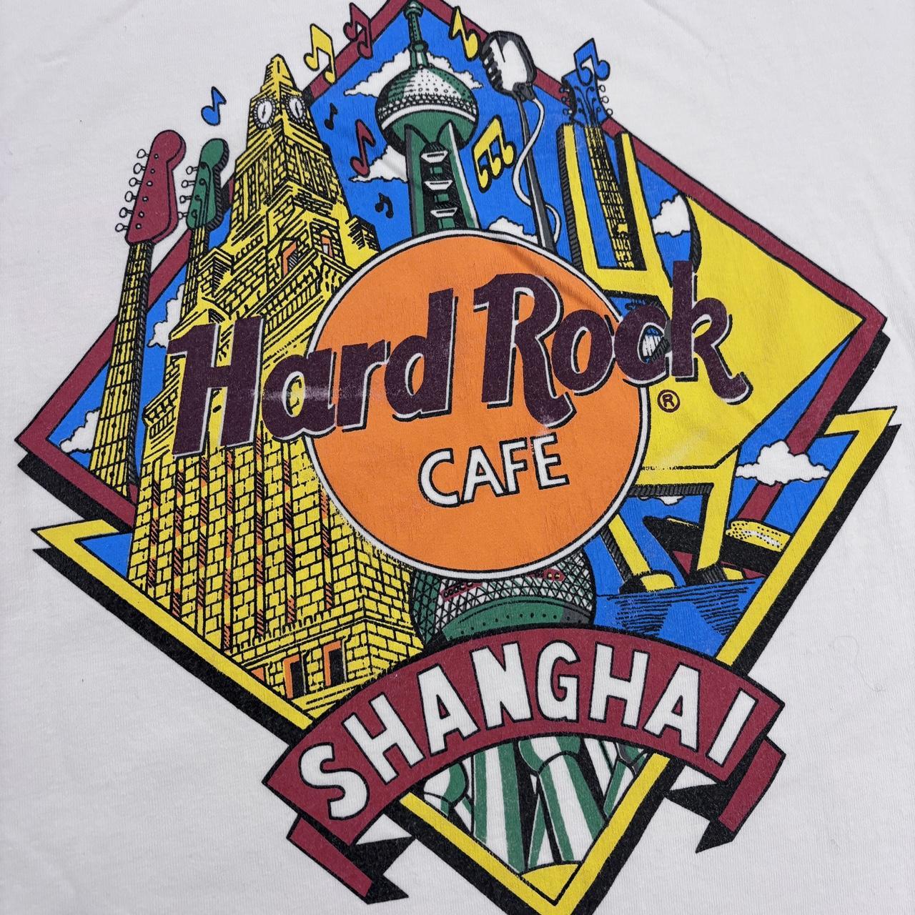Vintage 90s Hard Rock Cafe Shanghai China bar restaurant graphic t-shirt