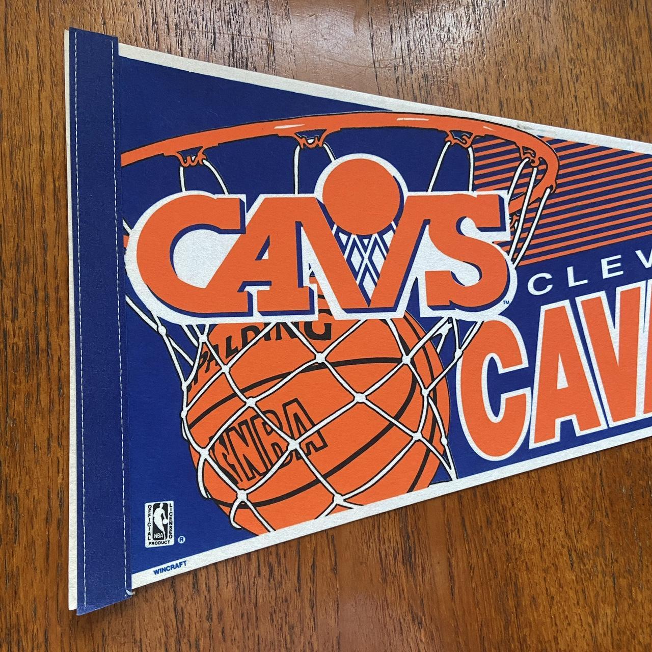 Vintage 90s USA Cleveland Cavaliers NBA basketball felt pennant