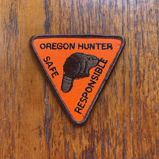 Vintage 90s USA Oregon hunter beaver embroidered patch