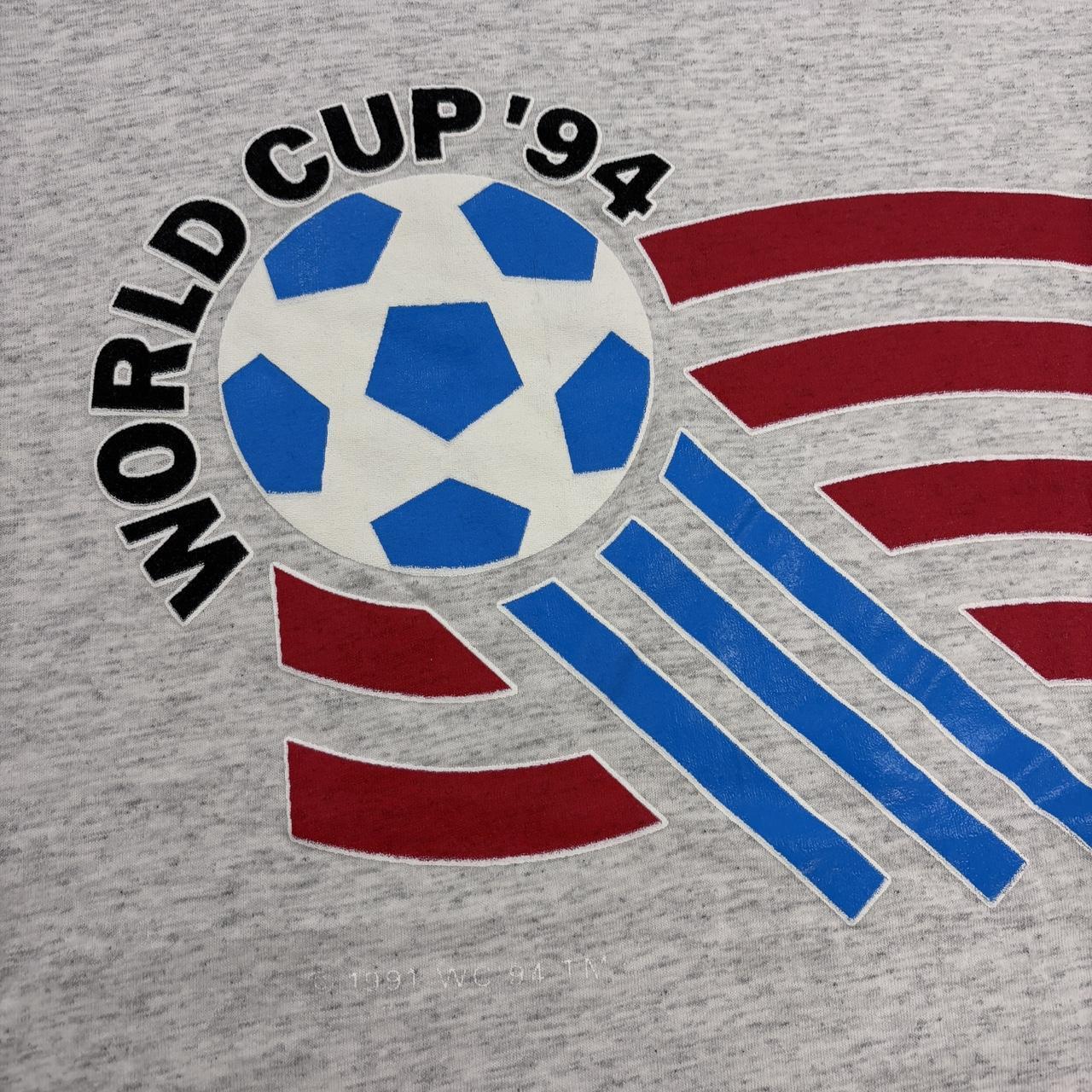 Vintage World Cup 94 USA World Cup football tournament graphic t-shirt