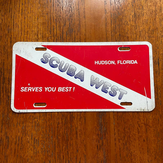 Vintage 80s USA Scuba diving Hudson Tampa Florida promotional American license plate