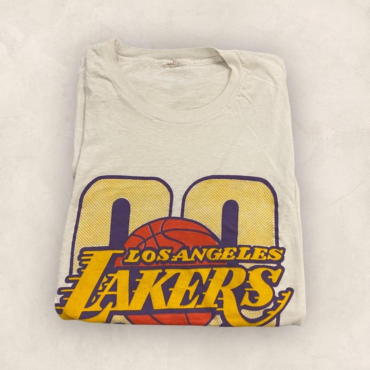 Vintage 80s USA LA Los Angeles Lakers NBA Champions basketball graphic t-shirt