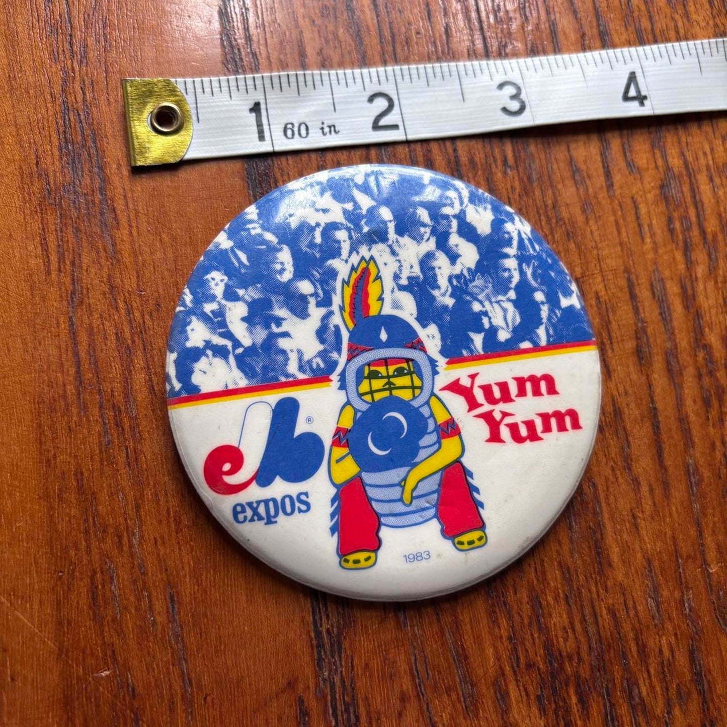 Vintage 80s Montreal Expos Canada MLB baseball pin badge