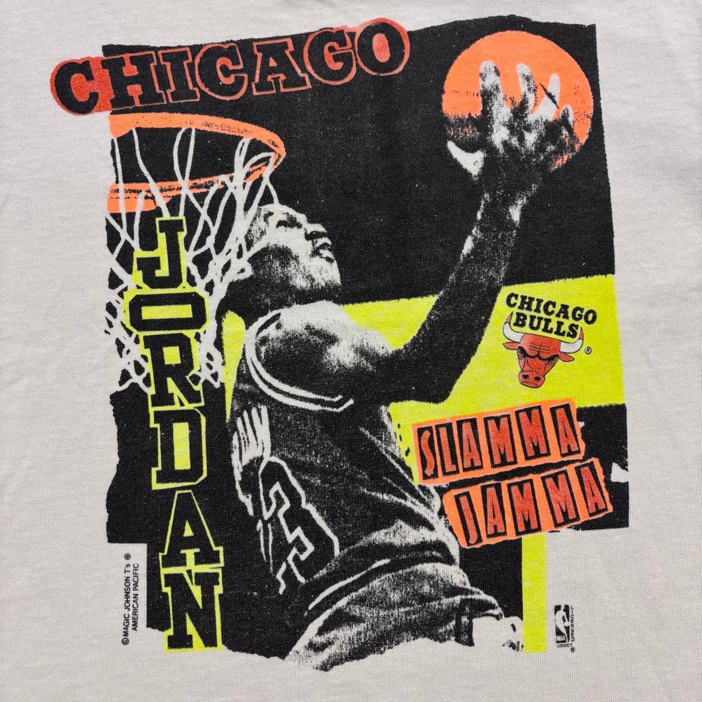 Vintage 90s USA Michael Jordan Chicago Bulls NBA basketball graphic t-shirt