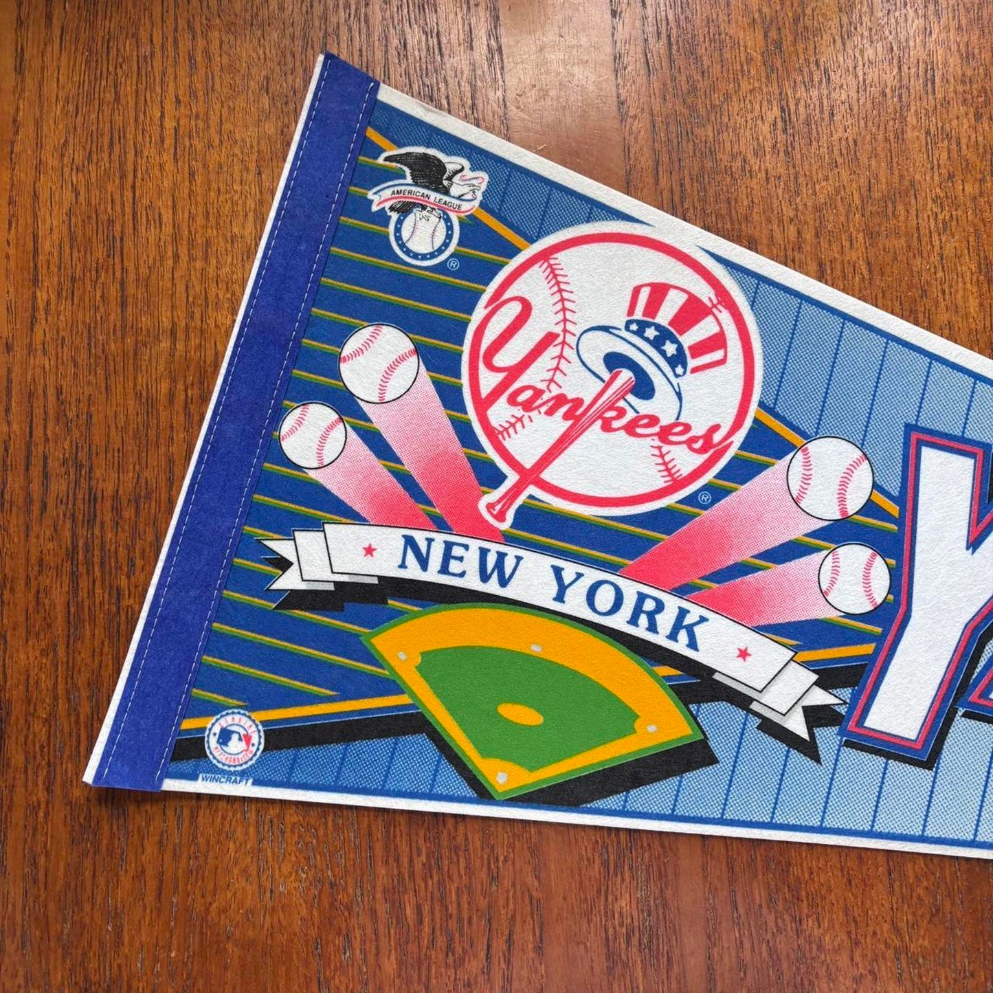 Vintage 90s USA New York Yankees MLB baseball pennant