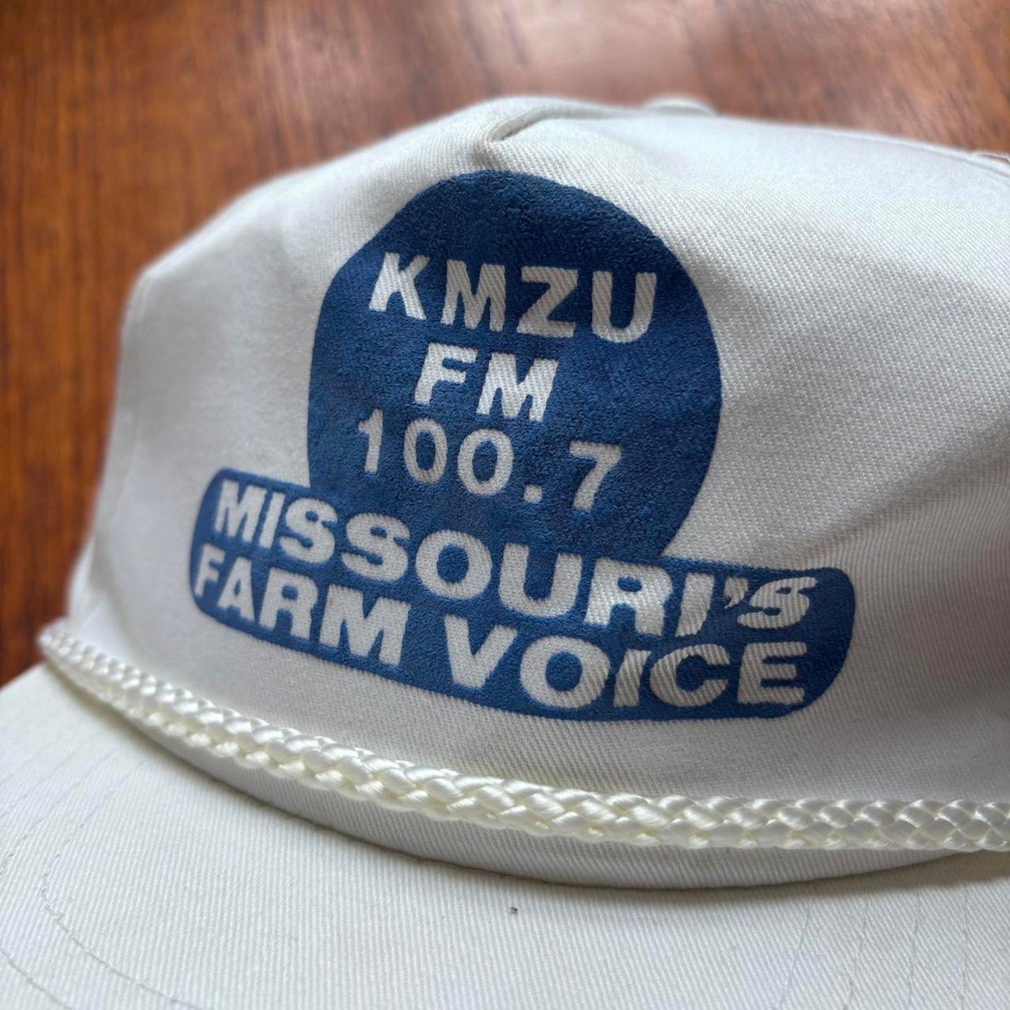 Vintage 90s KMZU FM radio station Missouri farm agriculture workwear cap
