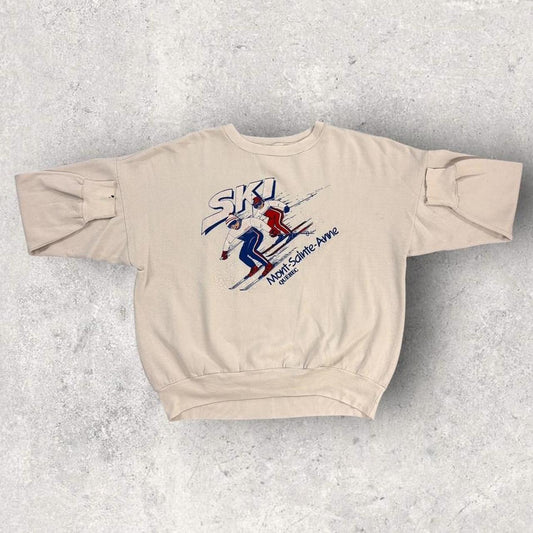 Vintage 90s Ski resort Quebec Mont-Sainte-Anne Canada graphic sweatshirt