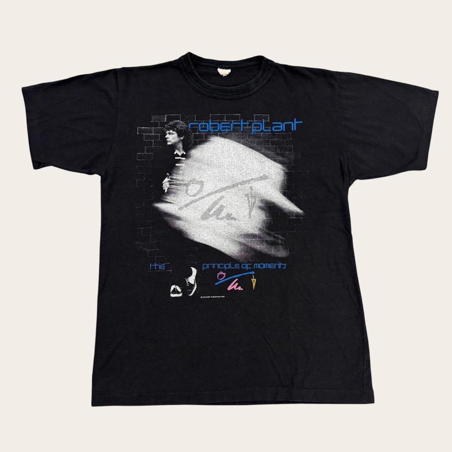 Vintage 80s Robert Plant UK tour Led Zeppelin rock music band t-shirt