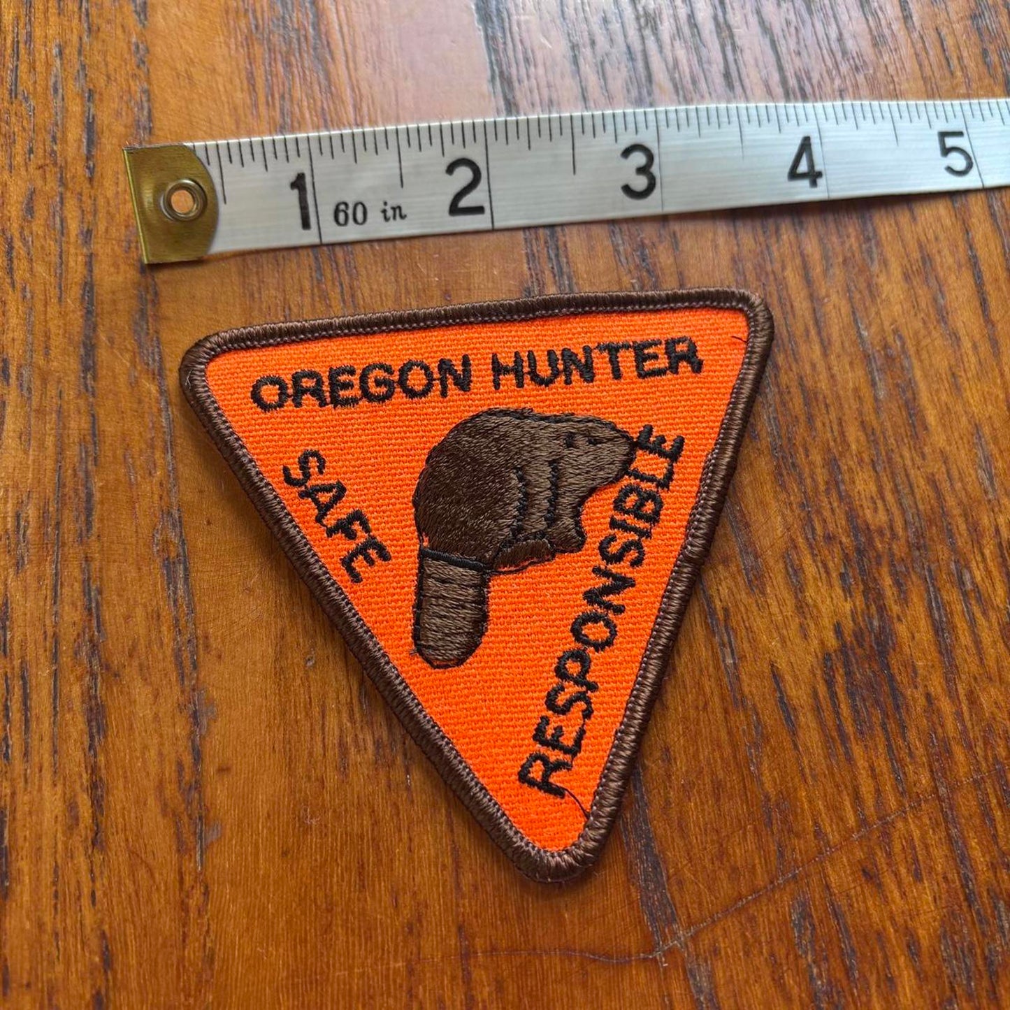 Vintage 90s USA Oregon hunter beaver embroidered patch