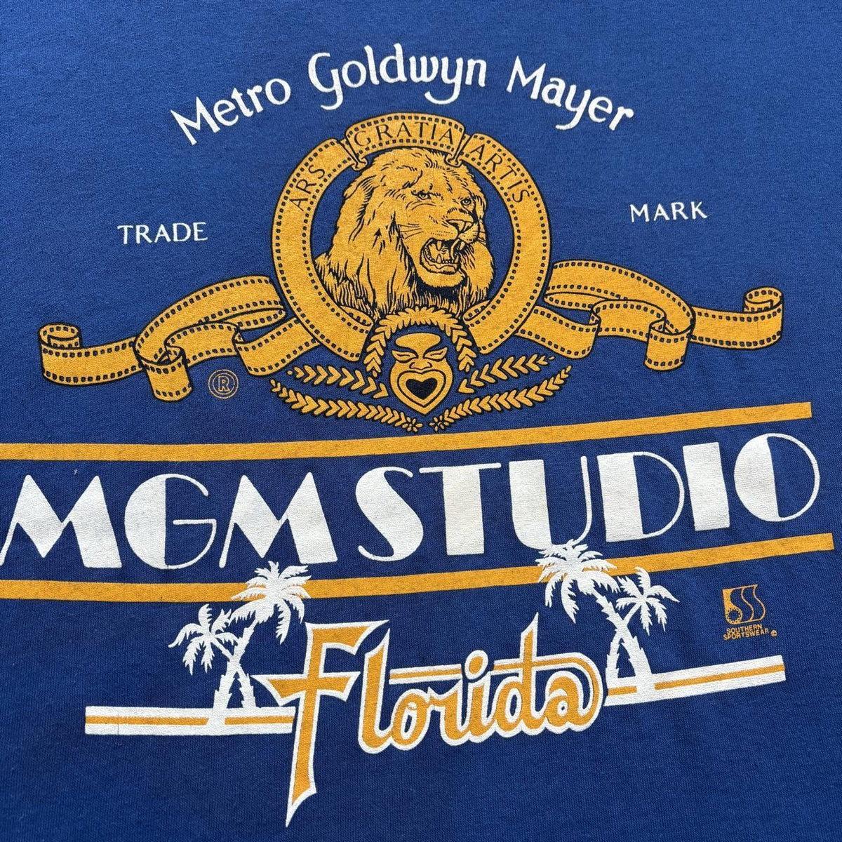 Vintage 90s USA MGM Studios Florida movie film souvenir t-shirt