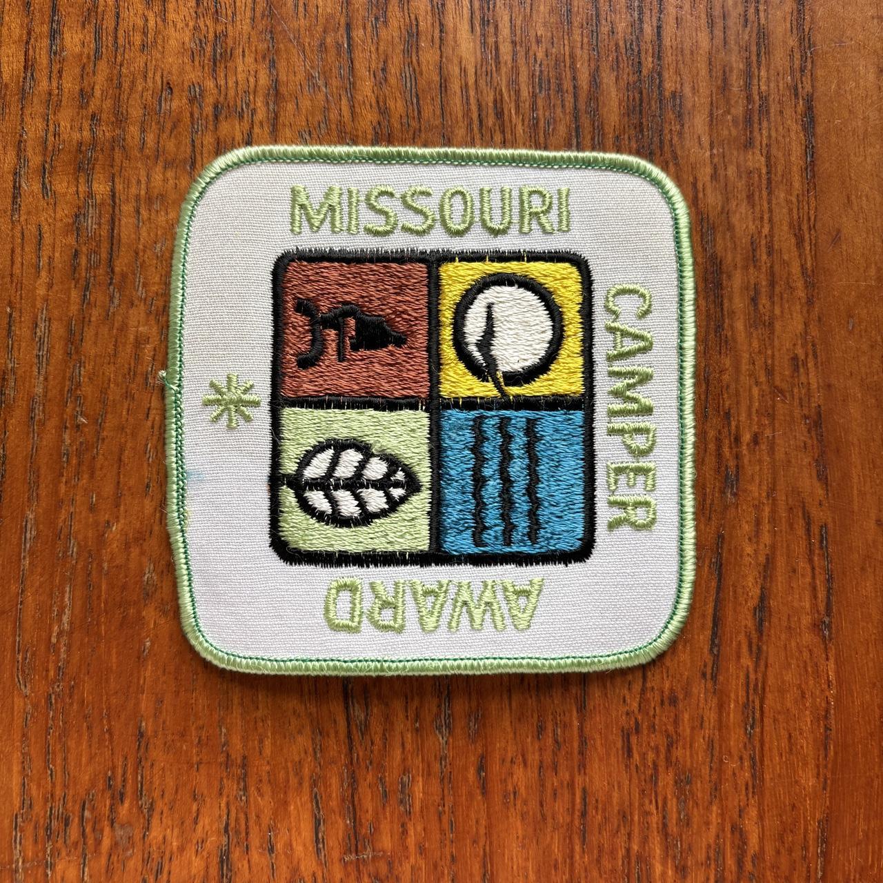 Vintage 80s USA Missouri camper award hiking camping embroidered patch