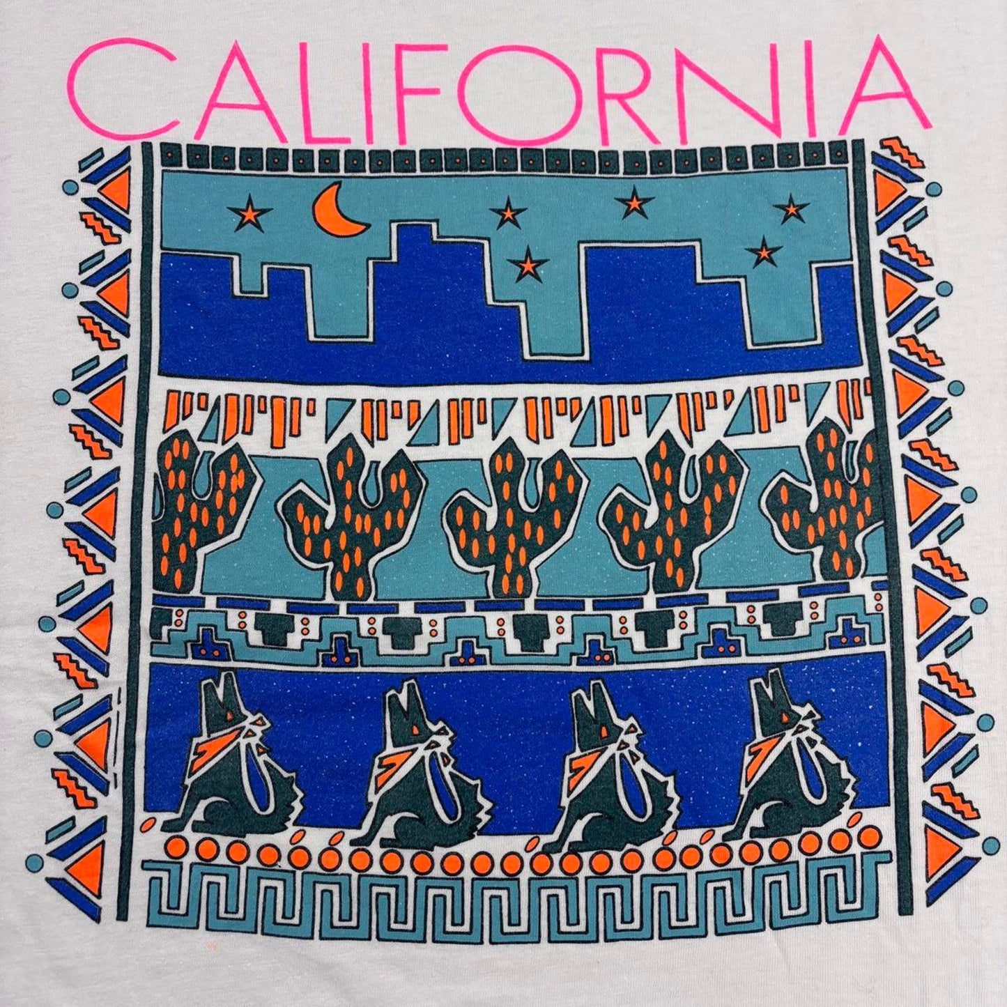 Vintage 90s USA California neon abstract artwork souvenir tourist t-shirt