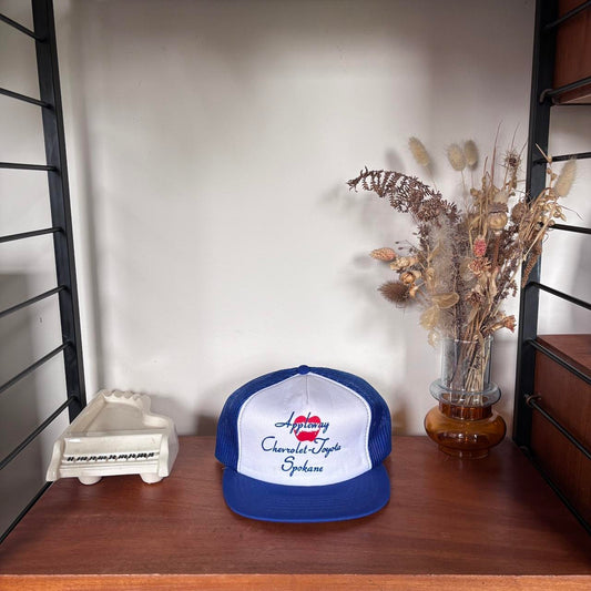 Vintage 90s USA Chevrolet Toyota automobile dealership Spokane Washington trucker cap