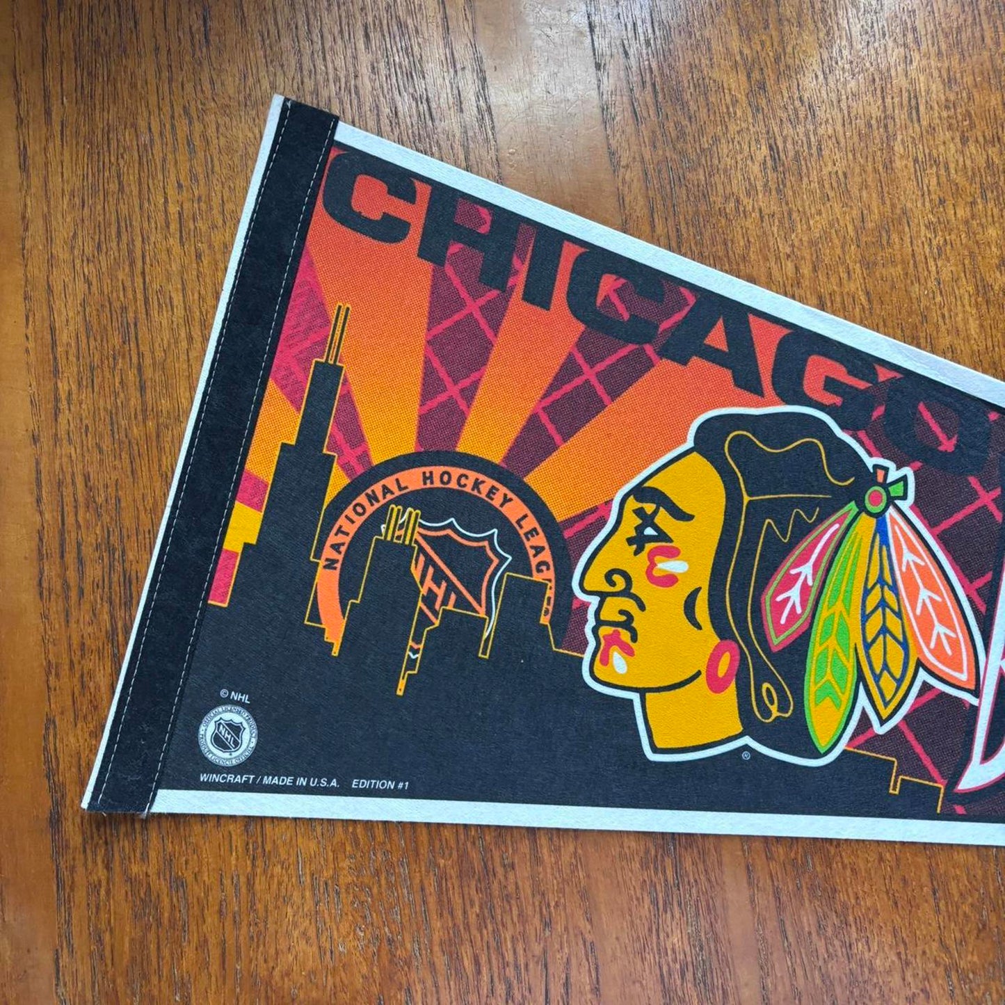 Vintage 90s USA Chicago Blackhawks NHL ice hockey felt pennant