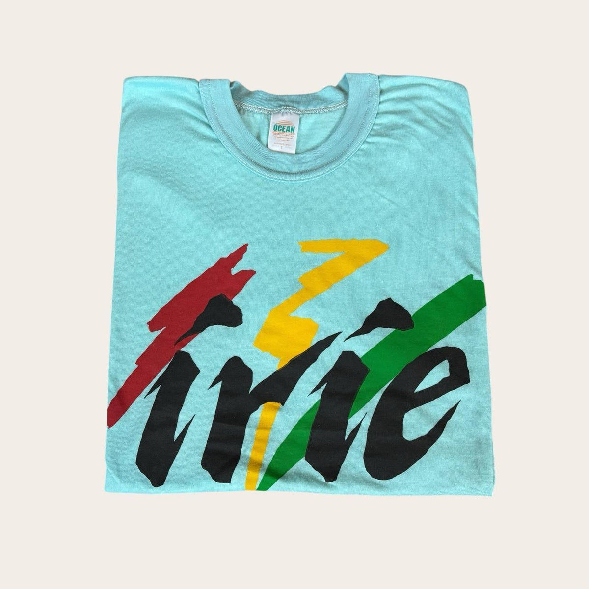 Vintage 90s Irie Jamaica souvenir t-shirt