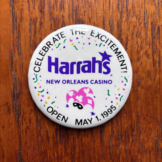 Vintage 90s USA Harrah’s Casino New Orleans Louisiana pin badge