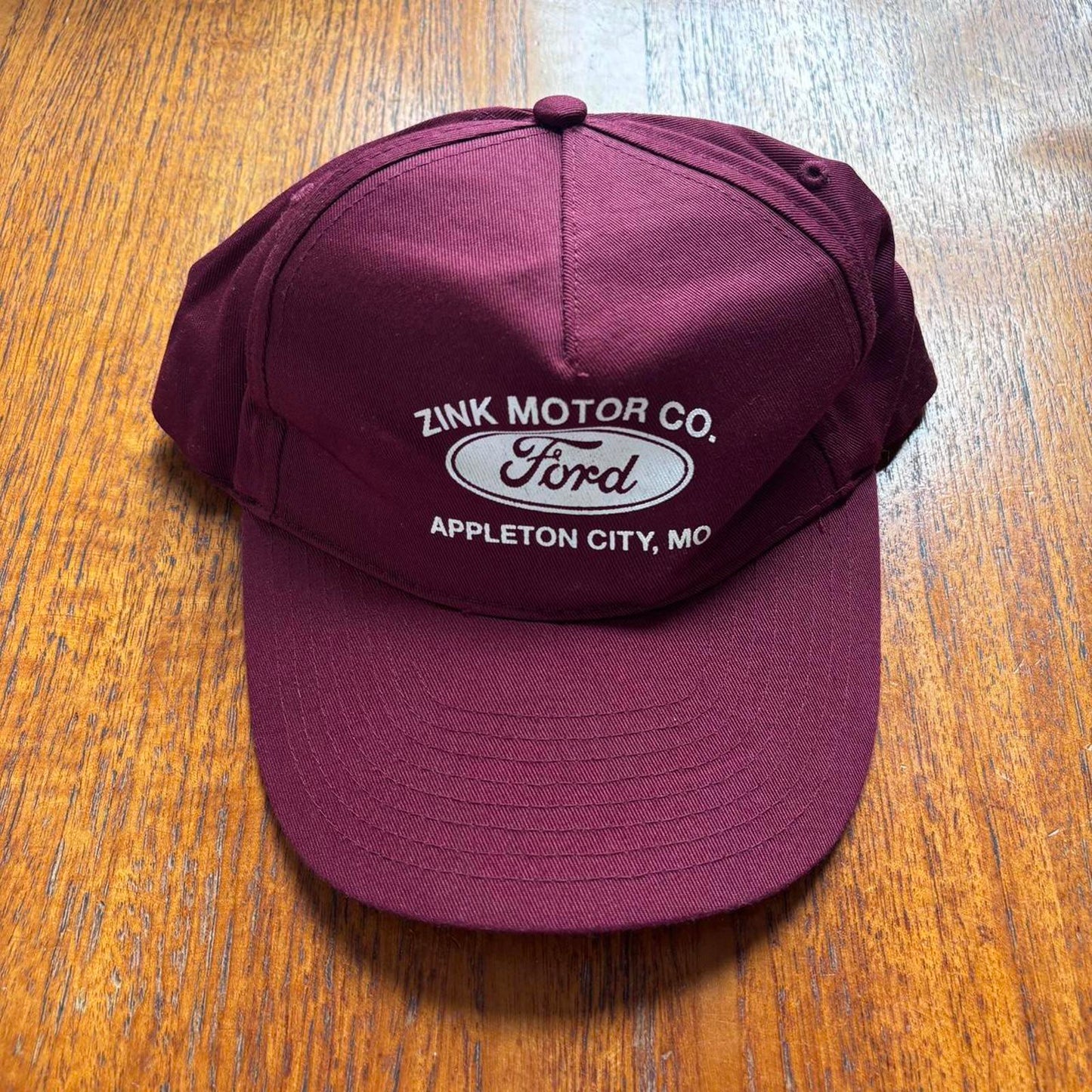 Vintage 90s USA Ford motor company car dealership automobile graphic cap