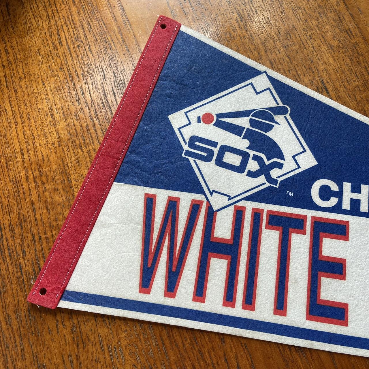 Vintage 90s USA Chicago White Sox MLB baseball felt pennant