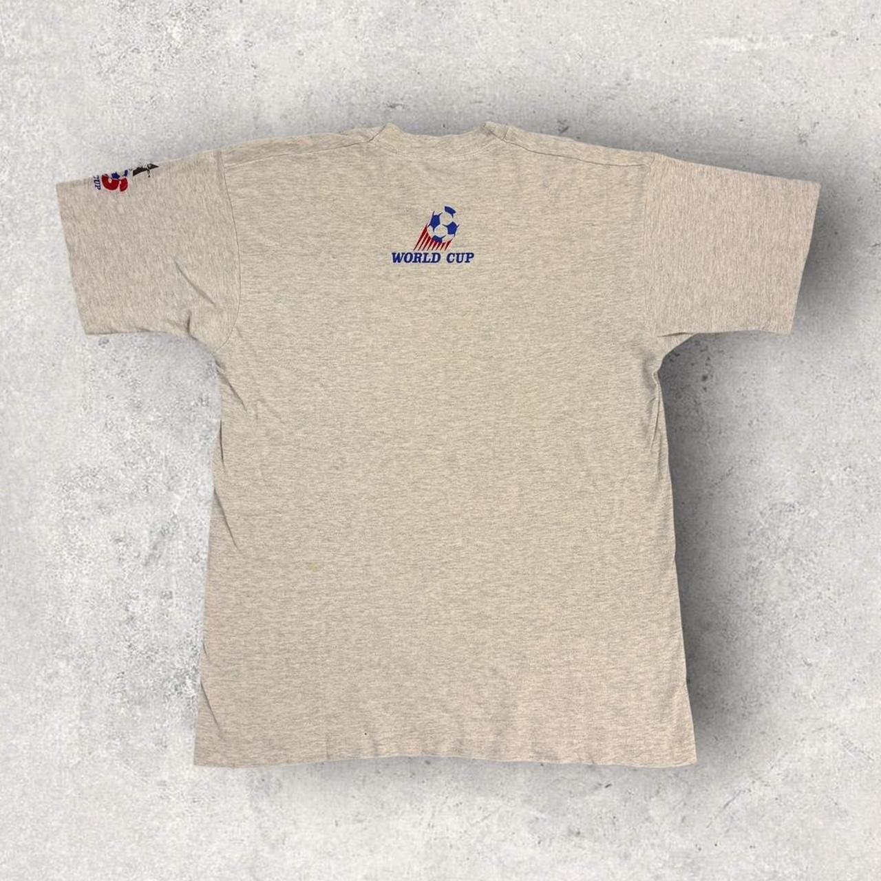 Vintage 90s USA World Cup 94 football tournament graphic t-shirt