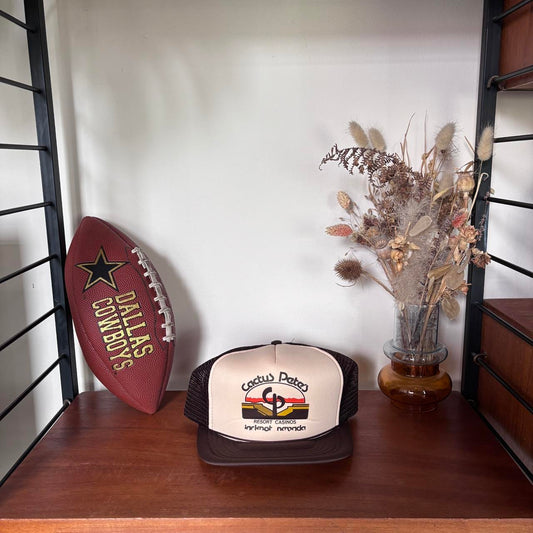 Vintage 90s USA Cactus Pete’s resort casino hotel Nevada graphic trucker cap