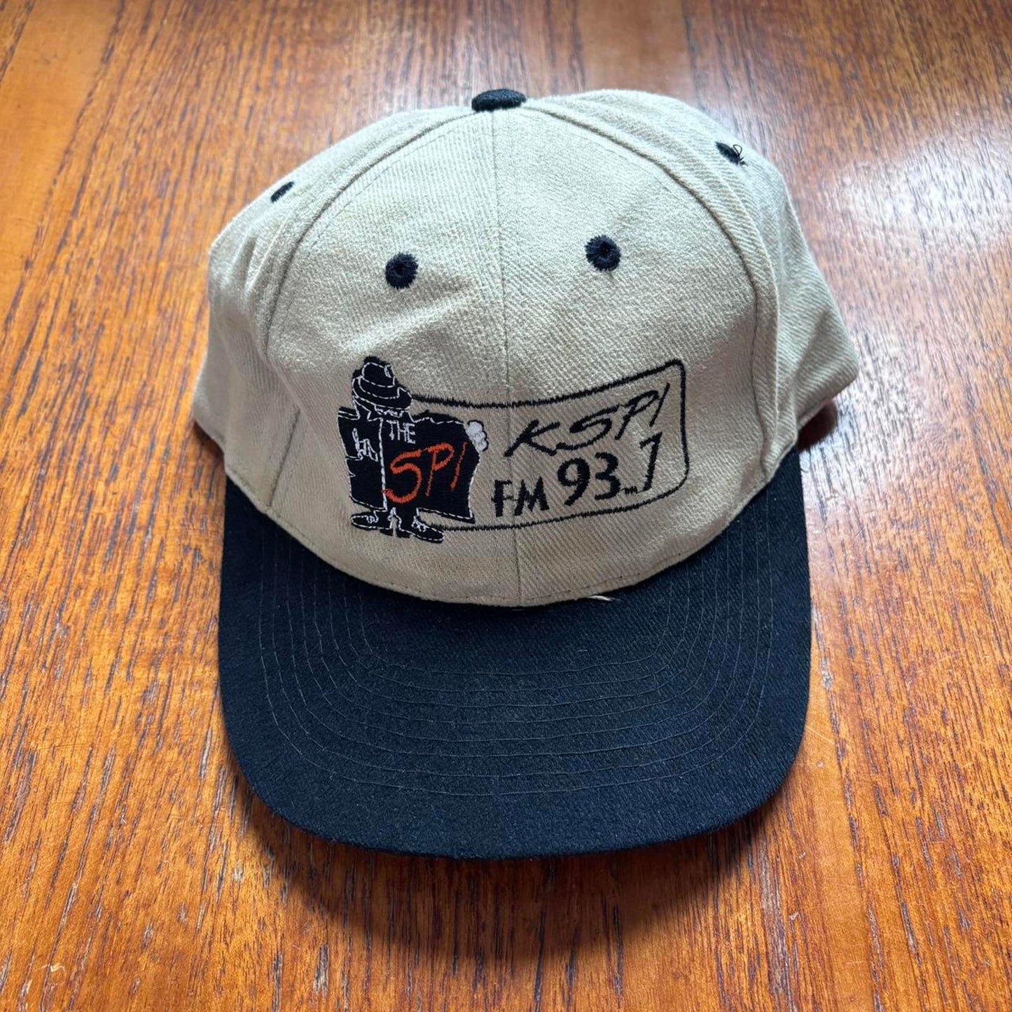 Vintage 90s USA KSPI the spy radio station Oklahoma graphic cap