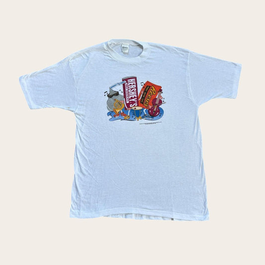 Vintage 90s USA Hershey’s chocolate candy promotional t-shirt